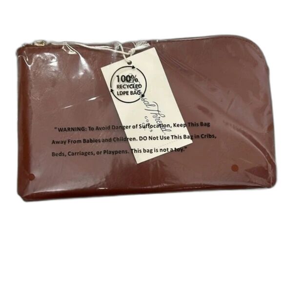 Universal Thread Large Brown Faux Leather Zippered Pouch Clutch with Card Slots - Picture 3 of 4